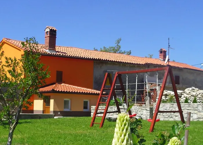 Casa vacanze Family Friendly House With A Parking Space Presika, - 12472