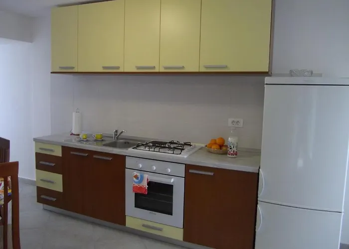 Family Friendly House With A Parking Space Presika, - 12472 Casa vacanze *